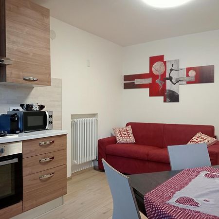 Appartamento Maison Loren Pila Cerise Esterno foto